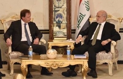 الجعفري وبيكر يبحثان الاوضاع السياسية والامنية في العراق
