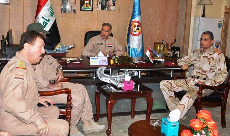 وزير الدفاع من مركز العمليات المشتركة في اربيل يناقش تحرير الموصل