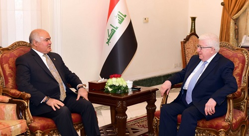 معصوم يؤكد على ضرورة تطوير علاقات العراق الخارجية