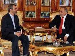 وزير النفط والسفير الايراني يبحثان تعزيز التعاون النفطي
