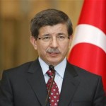 أوغلو:تركيا لن تسحب قواتها من العراق