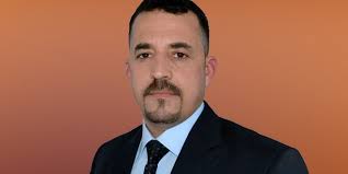 المعموري:يجب اختيار المدراء العامين على اساس المهنية والكفاءة