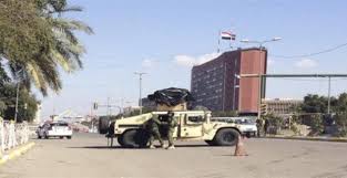 السلطات الامنية تغلق معظم بوابات المنطقة الخضراء