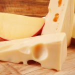 الجبنة تحوي مادةً قد تؤدي إلى الإدمان