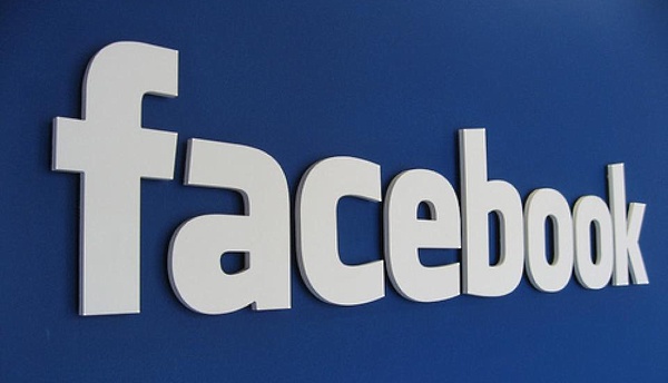 فيسبوك: لا نتنصت على المستخدمين عبر خاصية الميكروفون