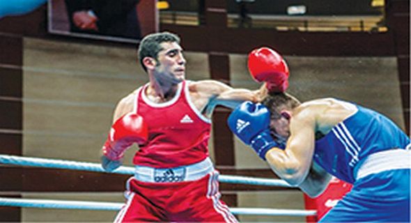 قبضة وحيد تهدي العراق بطاقة التأهل الأولمبي