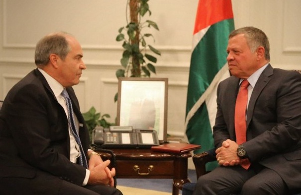 العاهل الأردني يكلف هاني الملقي بتشكيل حكومة جديدة