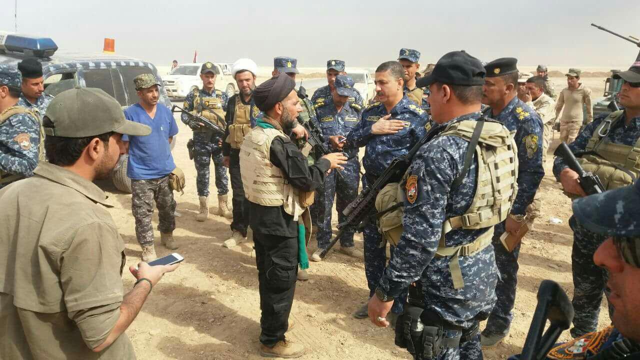 عندما تكون المهنية خارج القوات العراقية..معممي النجف قادة المعارك!!