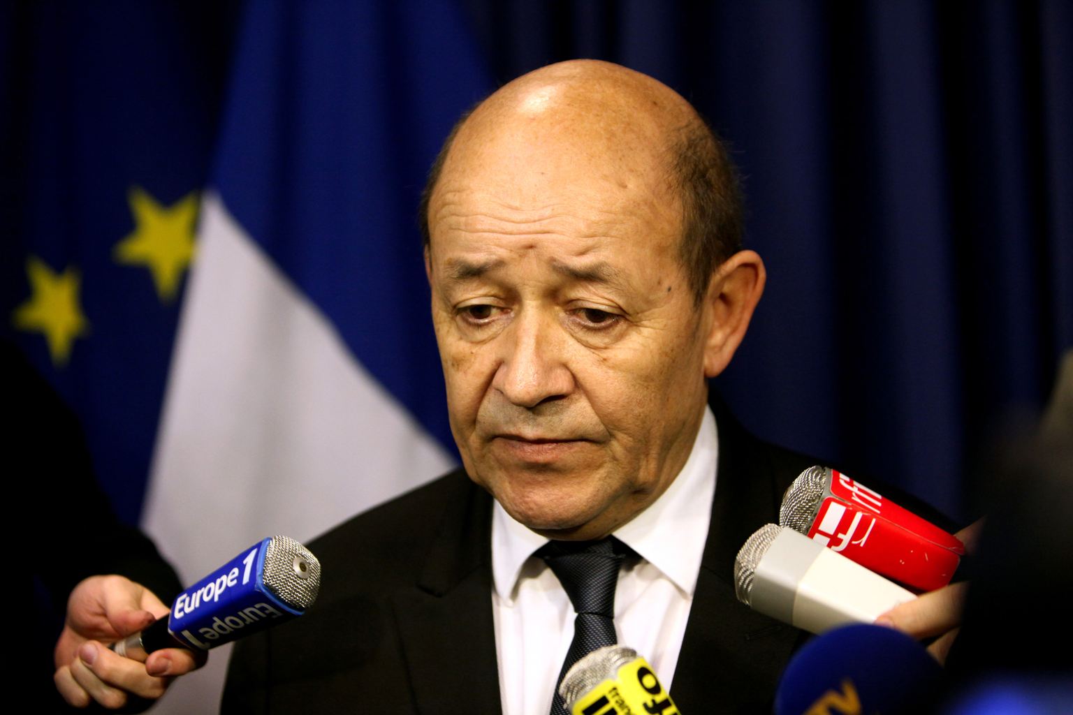 وزير الدفاع الفرنسي:معركة تحرير الموصل خلال الشهر الجاري