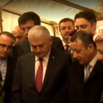 رئيس الوزراء التركي يطلع على سير المعارك  من مرصد جبل زرتك