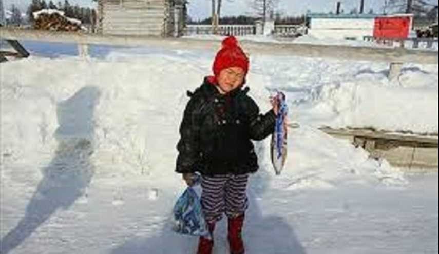طفلة روسية تجازف بحياتها في البرد القارس لإسعاف جدتها