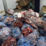 في العراق فقط..اللحوم الفاسدة من النفايات إلى الأسواق!!
