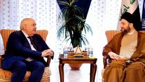 الحكيم وبن شاعة يبحثان تعزيز التعاون بين العراق والجزائر