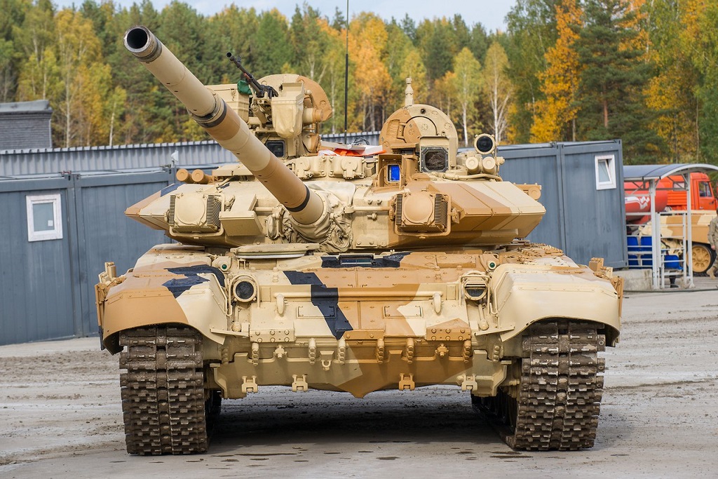 روسيا تزود العراق دبابات تي 90