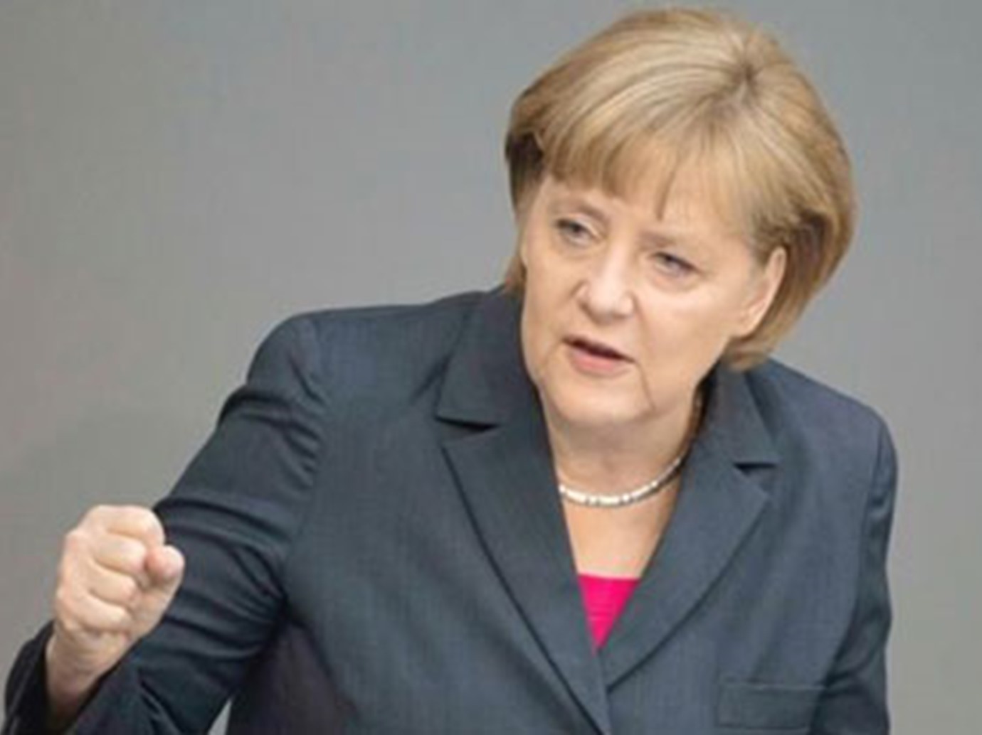 ميركل:إنهاء المفاوضات مع تركيا على طاولة الاتحاد الأوربي