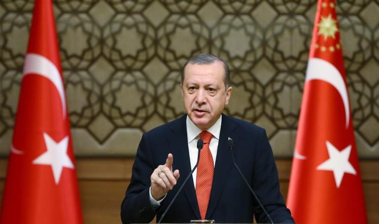 أردوغان للبارزاني:تركيا لن تسمح لك بالانفصال عن العراق