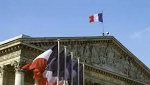 فرنسا تؤكد دعمها لوحدة العراق