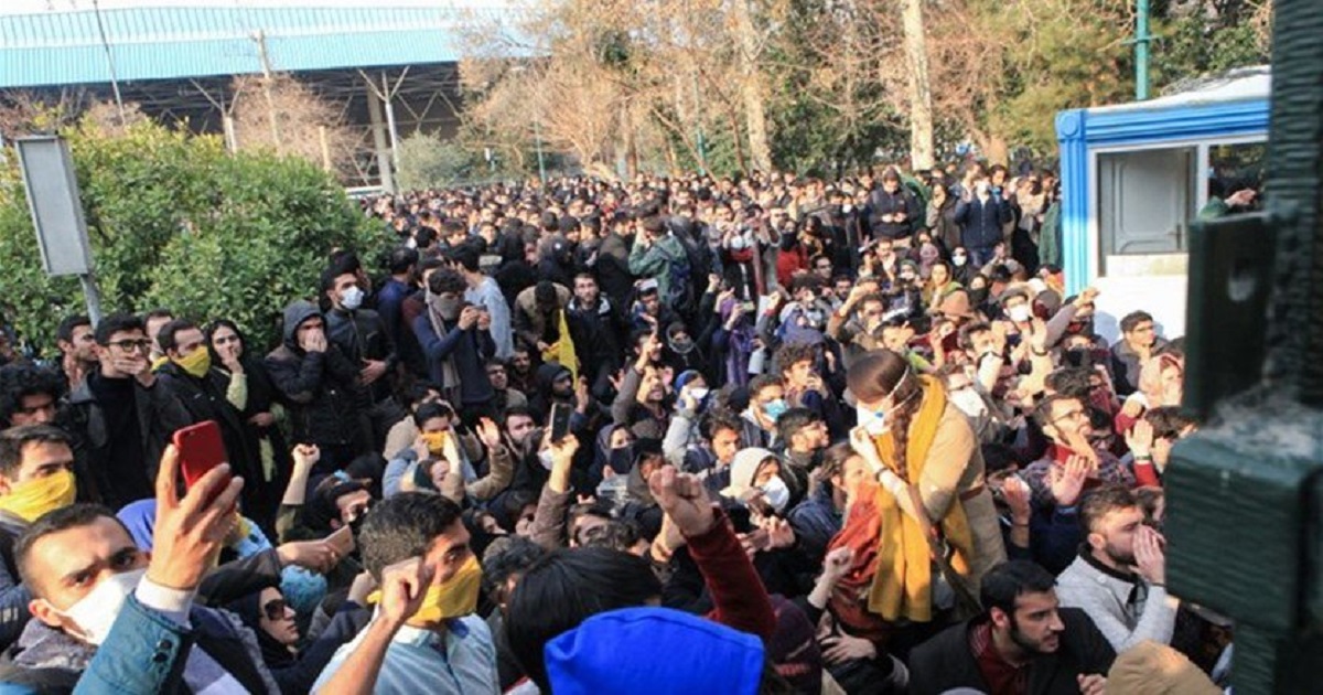 بانوراما ايرانية التظاهرات فعل ثوري هو مقدمة للاطاحة بنظام الملالي