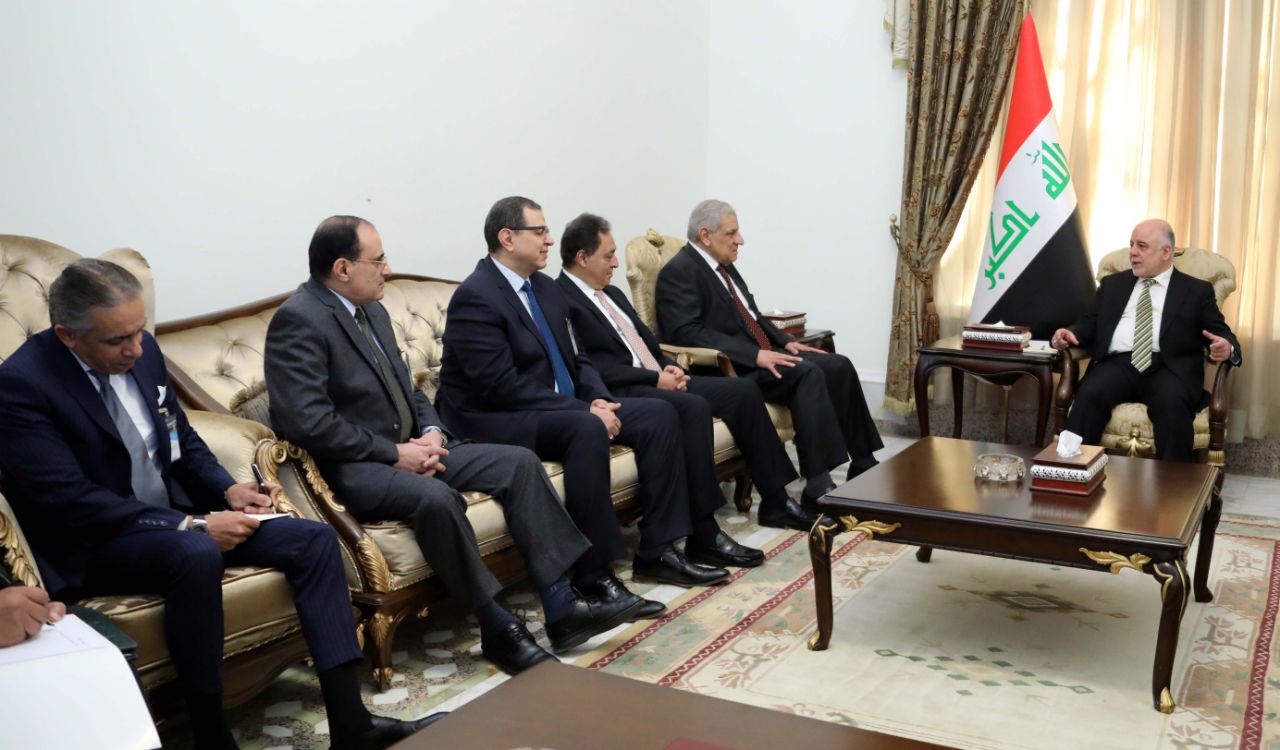 العراق ومصر يؤكدان على تعزيز العلاقات بين البلدين
