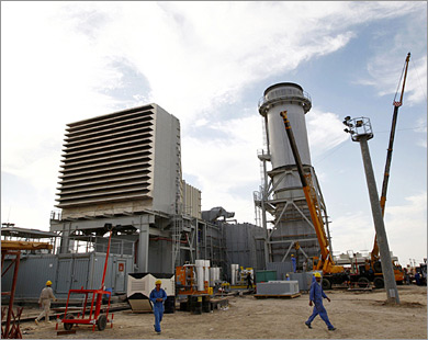 السعودية توافق على بناء محطة كهربائية للعراق