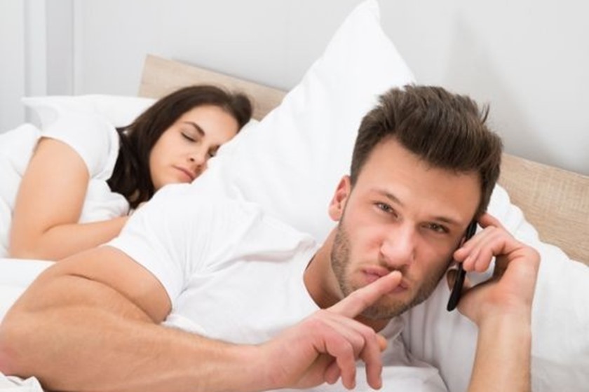 8 أسباب للخيانة الزوجية