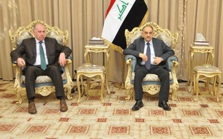 المطلك والنجيفي:لانسمح للسراق بقيادة البرلمان العراقي