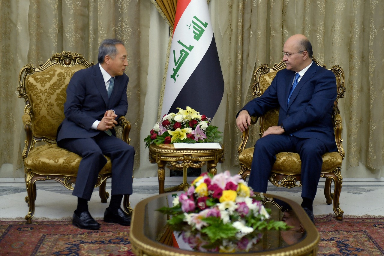 صالح يدعو الشركات الكورية في إعادة اعمار العراق