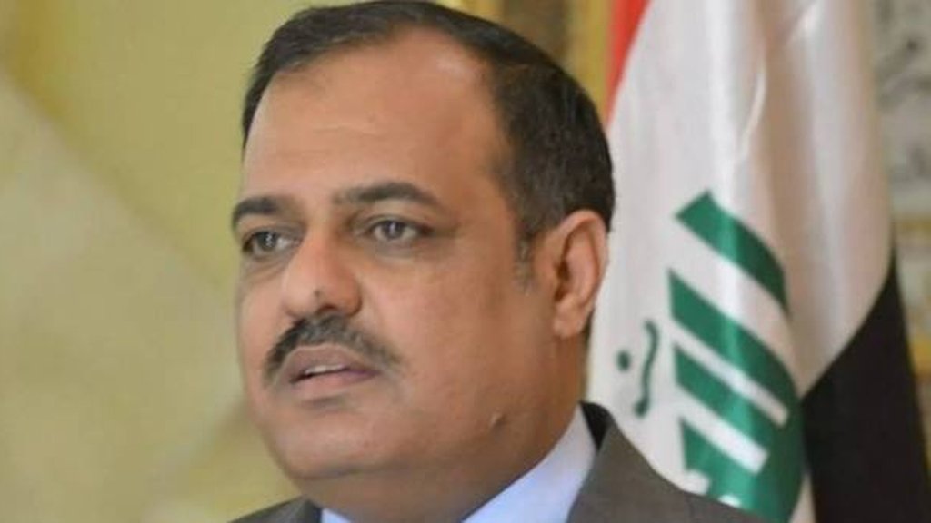 نائب:إقالة بعض وزراء عبد المهدي