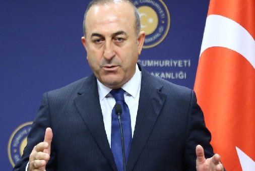 أوغلو:الجيش التركي سيتحرك نحو شرق الفرات السوري قريباً