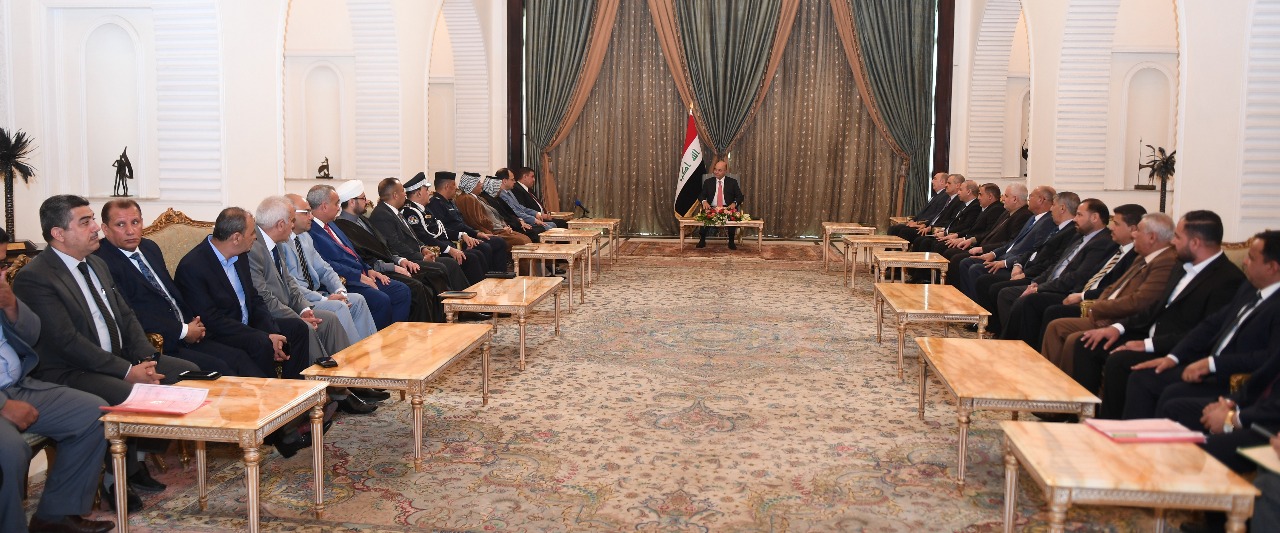 صالح يؤكد على تشكيل حكومة وطنية مهنية