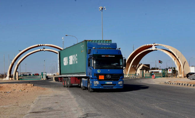 الخصاونة: حسم دخول الشاحنات الأردنية للعراق في شهر شباط المقبل