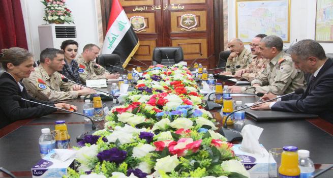 الغانمي وفورتن يؤكدان على مواصلة دعم حلف الناتو للجيش العراقي