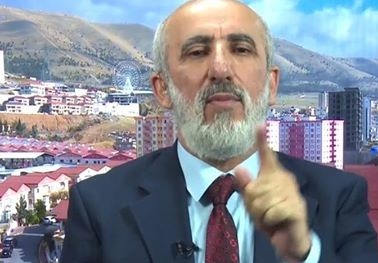 Kurdish deputy: Baghdad can not cut the salaries of employees of Kurdistan even if not send oil revenues