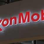 مسؤول:20 مهندسا من شركة أكسون موبيل غادروا العراق إلى دبي