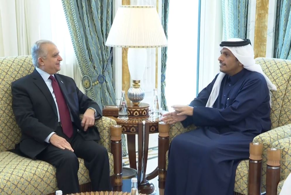 وزير الخارجية العراقي ونظيره القطري يؤكدان على تعزيز العلاقات بين البلدين