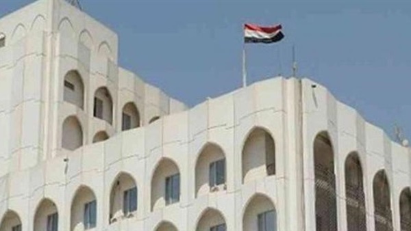 الخارجية:نتابع قضية المواطنة العراقية المسنّة التي تعرضت للضرب من قبل ضابط إيراني