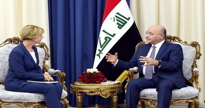 صالح والسيناتور بولدوين يبحثان الوضع في المنطقة