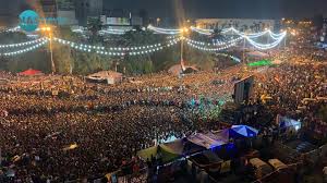 بالوثيقة..معتصمو ساحة التحرير يجددون تأكيدهم على إقالة الحكومة وسحب الشرعية من الأحزاب