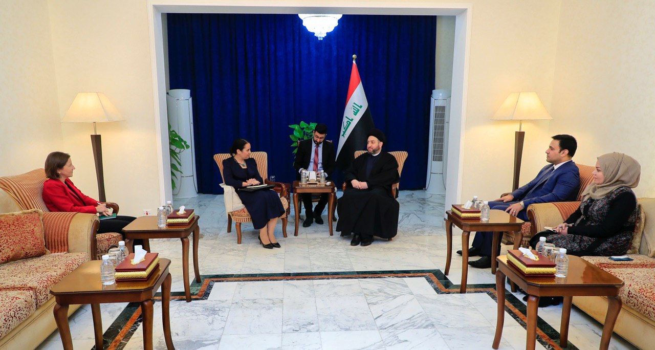 الحكيم يبحث مع سفيرة نيوزلندا الوضع العراقي