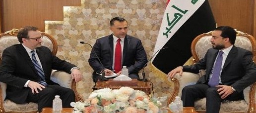 الحلبوسي وشينكر يبحثان الوضع السياسي في العراق