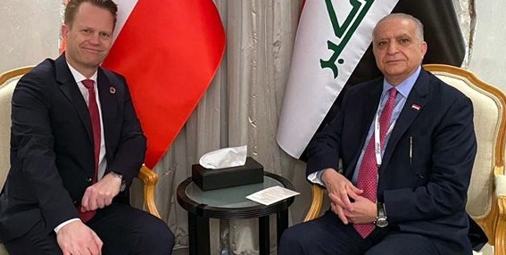 وزير الخارجية العراقي يدعو نظيره الدنماركي إلى إعادة افتتاح سفارة بلاده في بغداد