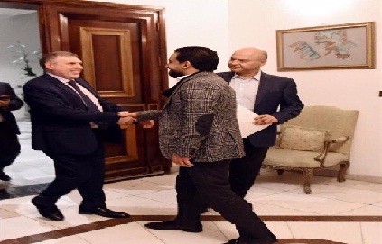 صحيفة:الحلبوسي والبارزاني أول المباركين لتكليف علاوي لرئاسة الوزراء