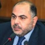 المالية النيابية تلوح بإقامة دعوى قضائية ضد وزير المالية علي علاوي