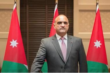 ملك الأردن يكلف الخصاونة تشكيل حكومة جديدة