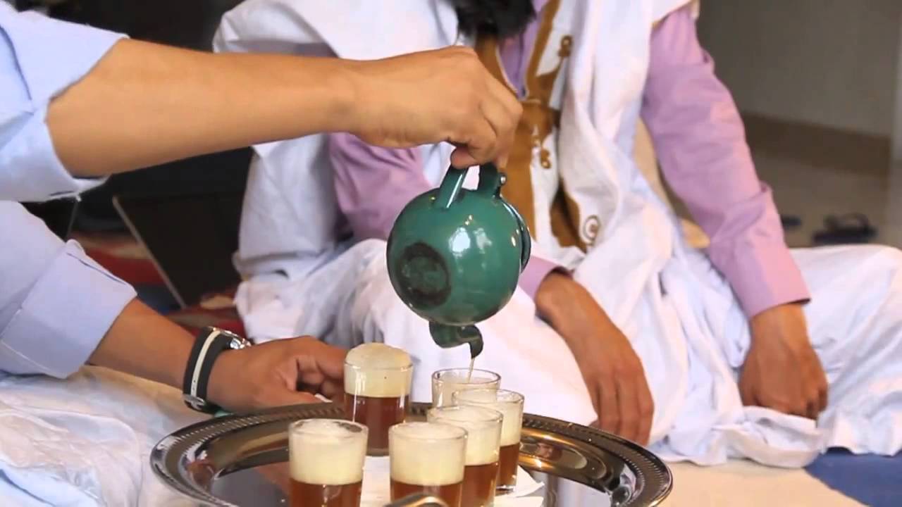 مشروب موريتانيا الأول.. مؤانسة وإمتاع في “الجيمات الثلاث”