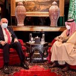 وزير الخارجية يصل الرياض لتفعيل مذكرات التعاون بين العراق والسعودية