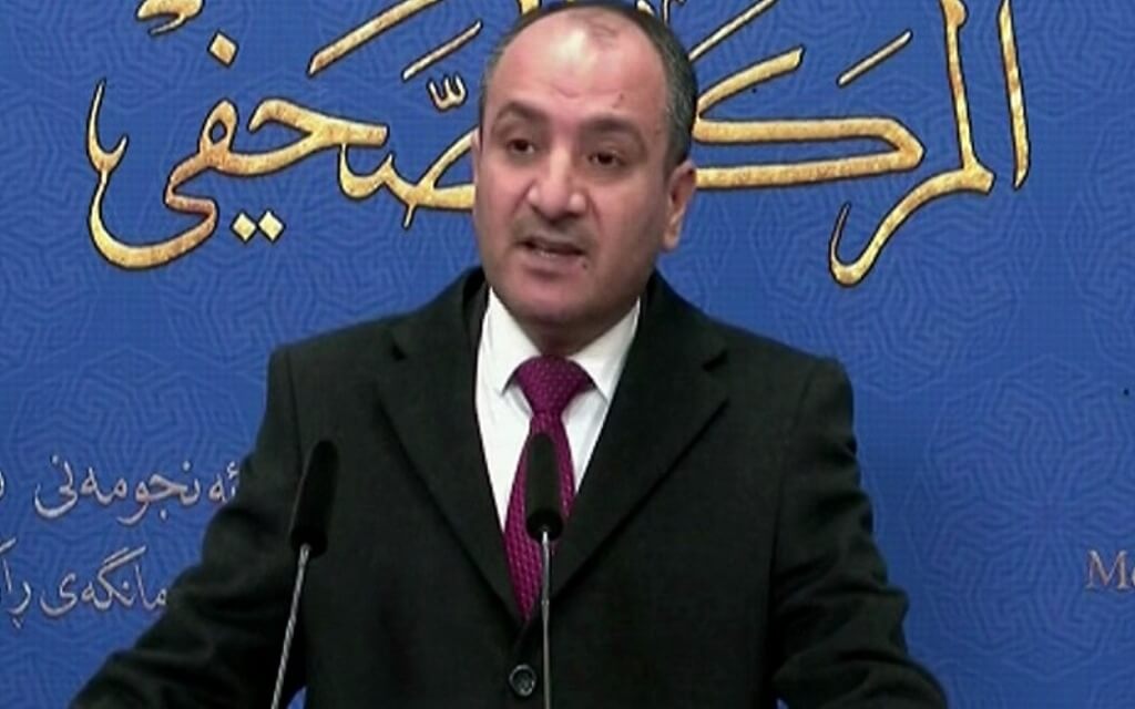 نائب يكشف عن سرقة 300 مليار دينار من قبل حكومة عادل عبد المهدي