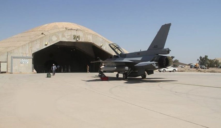 تقرير أمريكي:توقف برنامج صيانة طائرات إف16 العراقية بسبب إخلاء المتعاقدين جراء القصف الحشدوي لقاعدة بلد الجوية