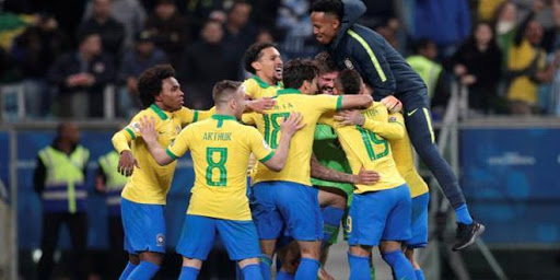 الفريق البرازيلي يفوز على البارغواي