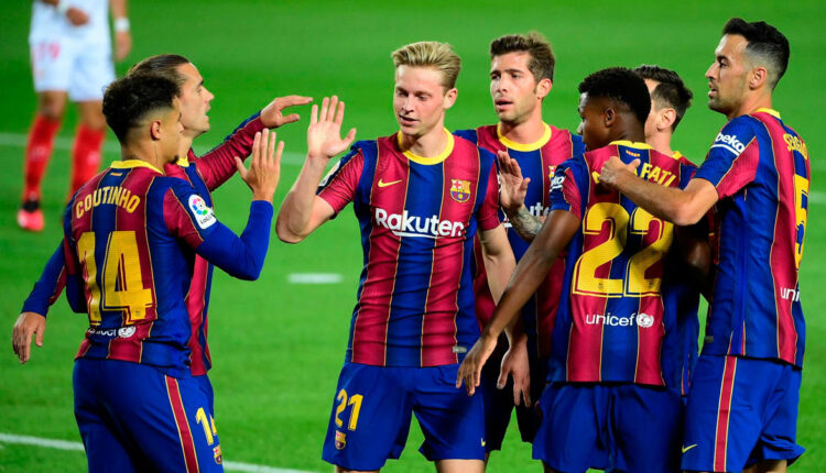 4 لاعبين في برشلونة يرفضون تخفيض أجورهم
